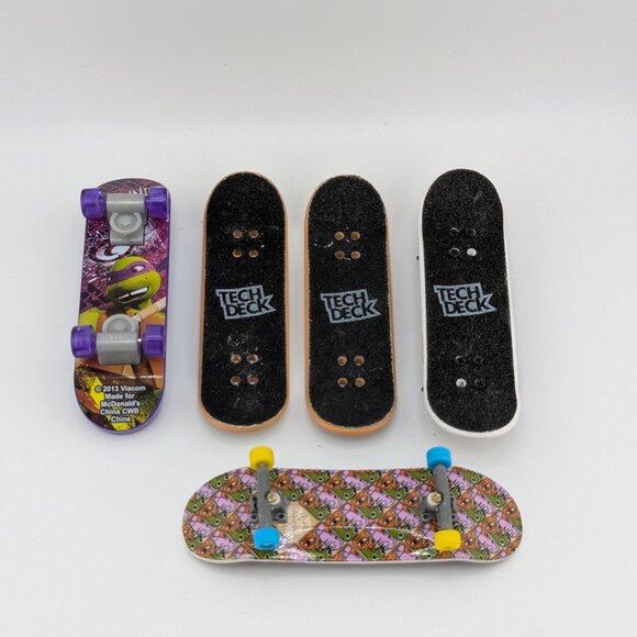 🔥 Bundle of 5 Fingerboards – 4 Tech Deck + 1 TMNT - Picture 2 of 2